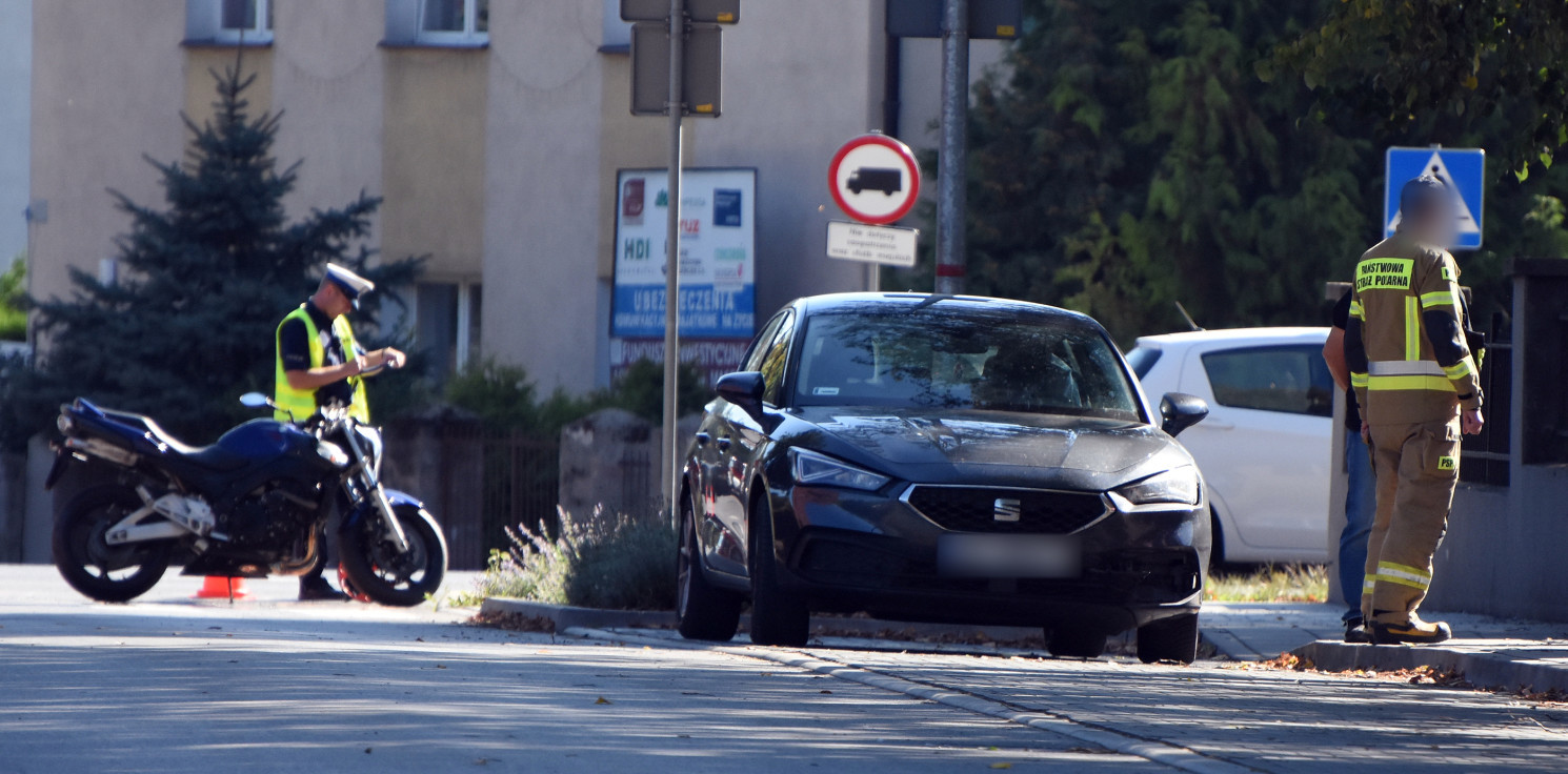 Inowrocław - Wypadek na Laubitza. Motocyklista w szpitalu