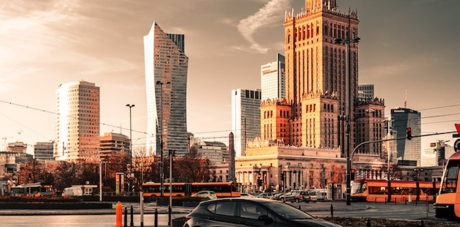 Region - Jak znaleźć najlepsze biuro nieruchomości w Warszawie?