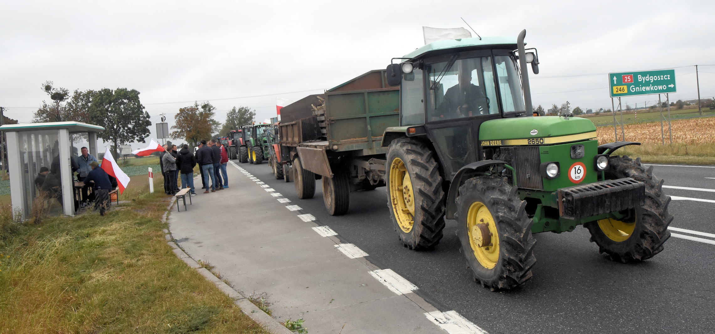 Region - Rolnicy protestowali na drodze do Bydgoszczy