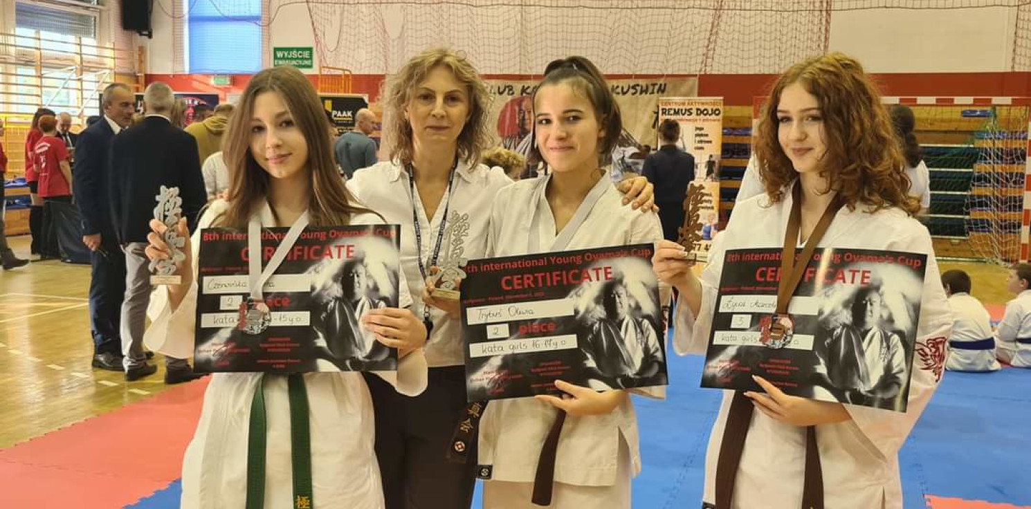 Inowrocław - Z turnieju karate przywieźli 10 medali