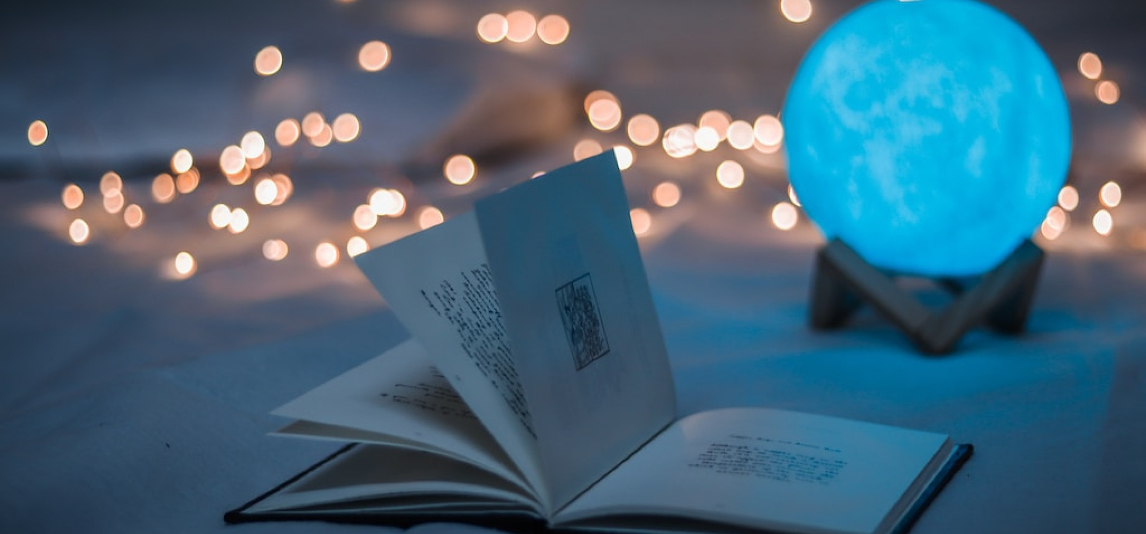 Region - Książka na prezent świąteczny - idealny wybór dla miłośników literatury