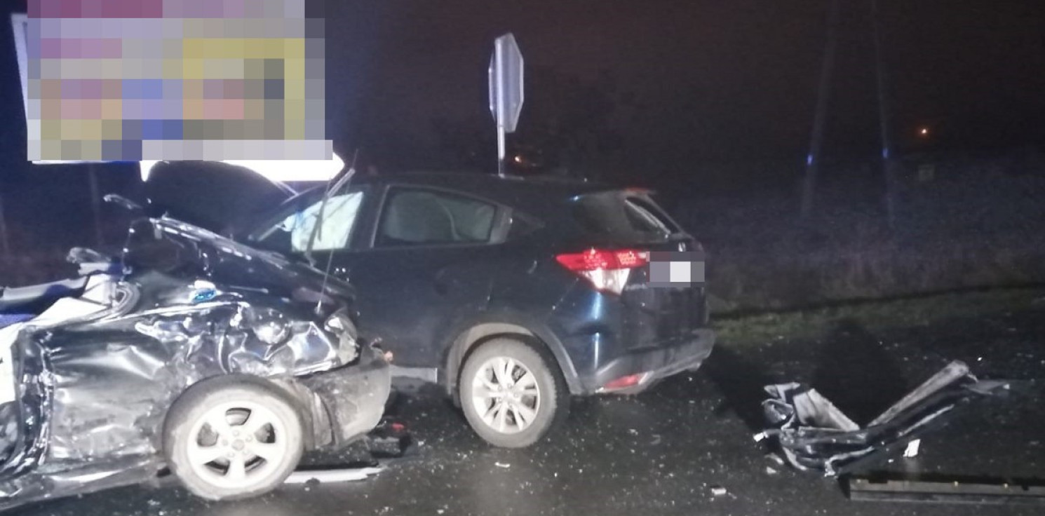 Region - Zderzenie osobówki z ciężarówką. Nie żyje 36-latek