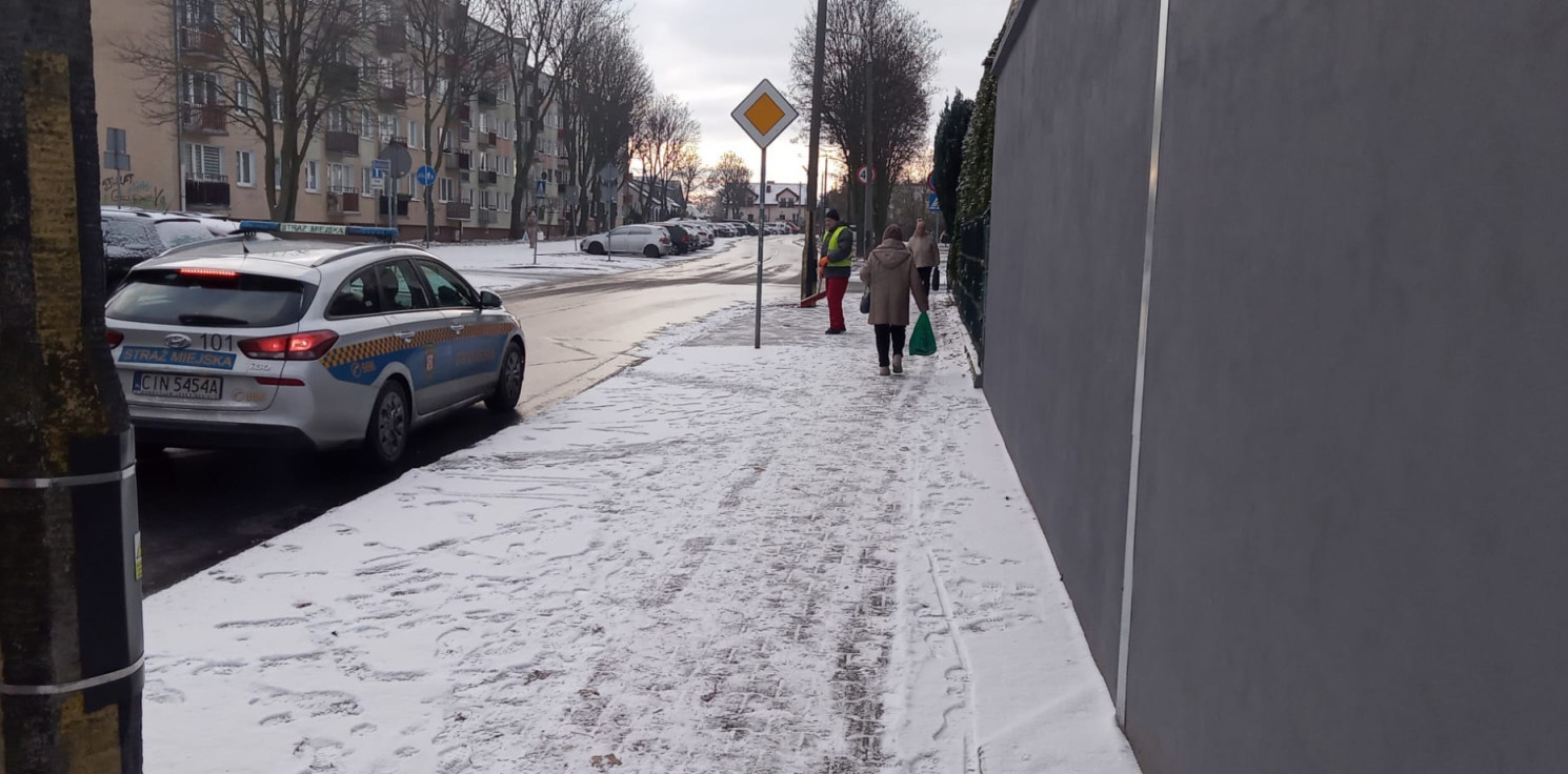Inowrocław - Właścicielom, którzy nie uporządkują chodników, grozi mandat