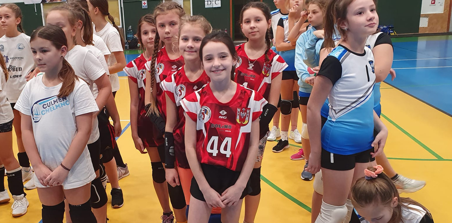 Inowrocław - Świetny występ młodych siatkarek z Inowrocławia