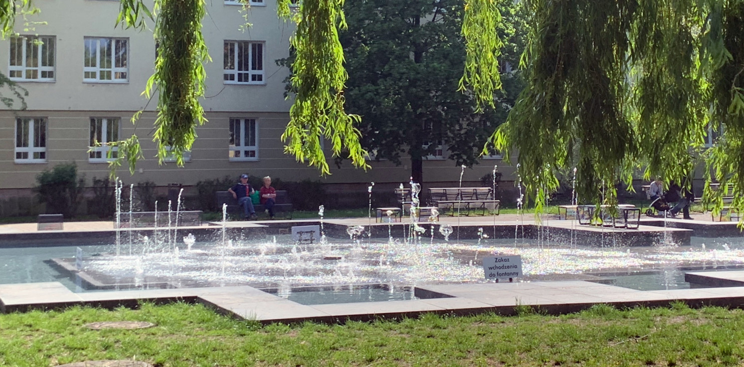 Bydgoszcz - Wodne bramki i fontanny dla ochłody