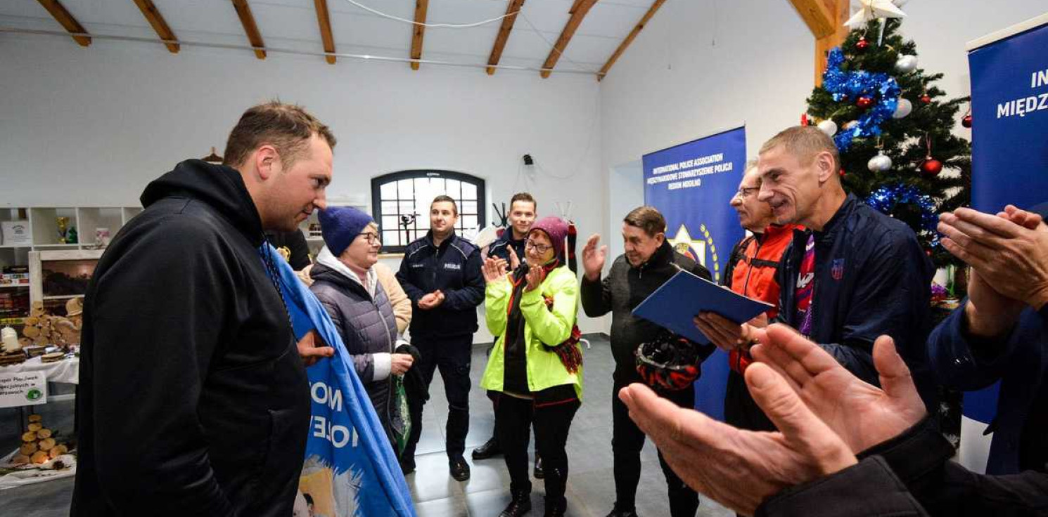 Mogilno - Charytatywny rajd non-stop. Przejechał rowerem 700 km