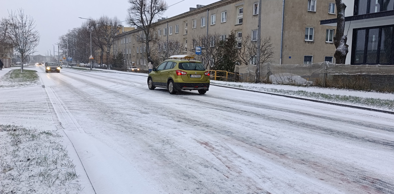 Inowrocław - Uwaga, kierowcy. Ślizgawka na drogach