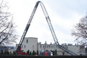 Mija 11 miesięcy od złamania strażackiej drabiny w inowrocławskiej straży pożarnej. Co ustalono?