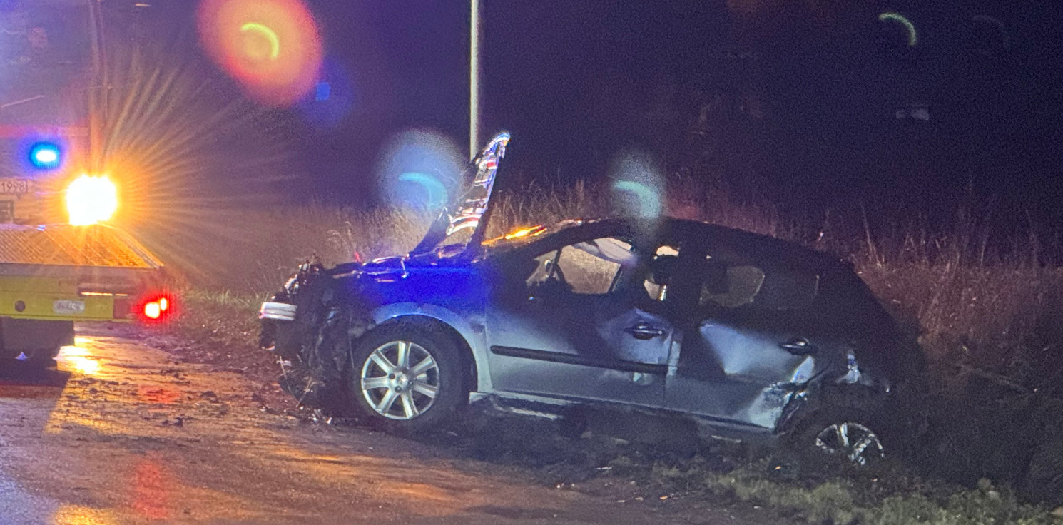 Gmina Inowrocław - Dachowanie w Kłopocie. Peugeot w rowie
