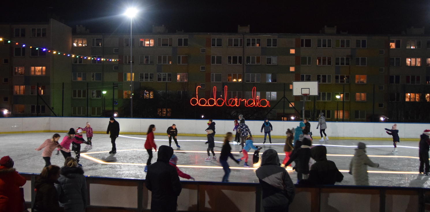 Inowrocław - "Lodolandia" zamknięta. Nie sprzyja pogoda