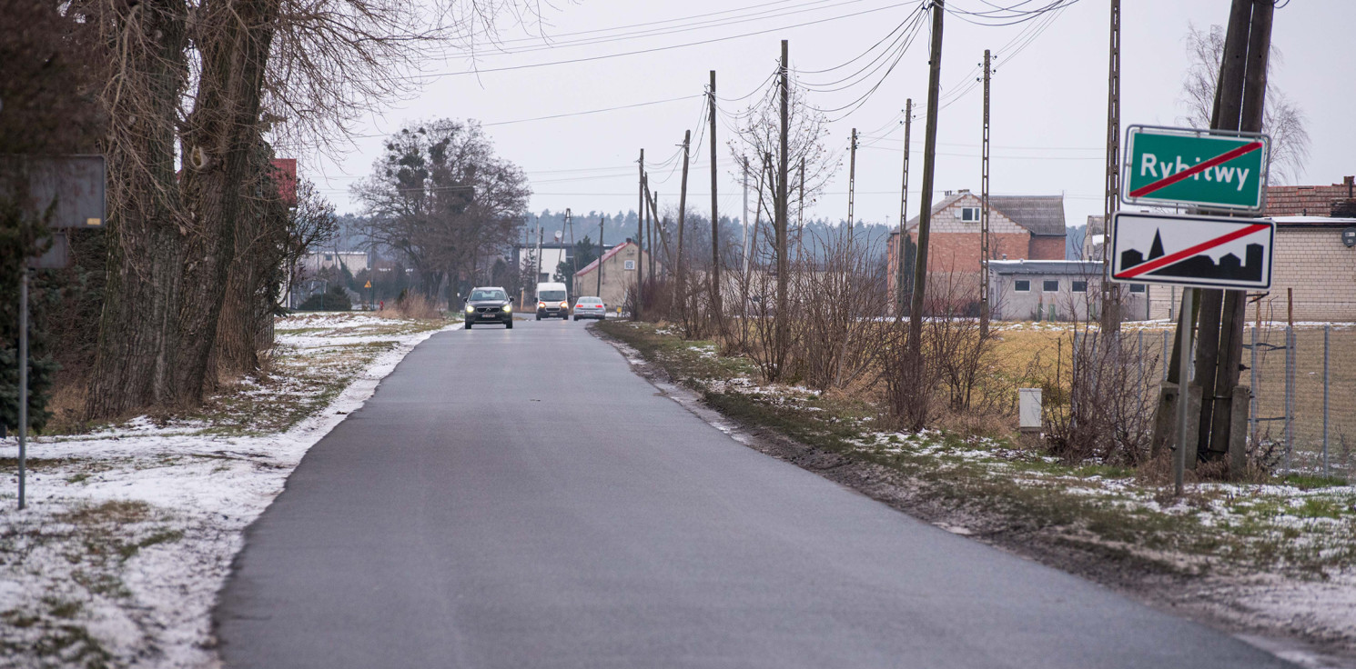 Pakość.online - Domagają się chodnika. Wysłali petycję do starosty