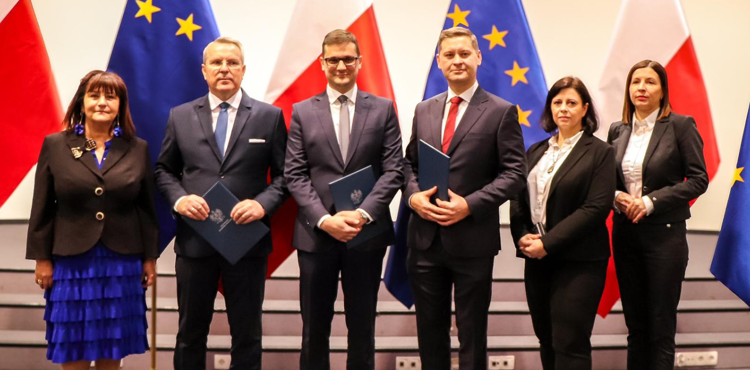 Region - Nowy wojewoda przedstawił swoich zastępców
