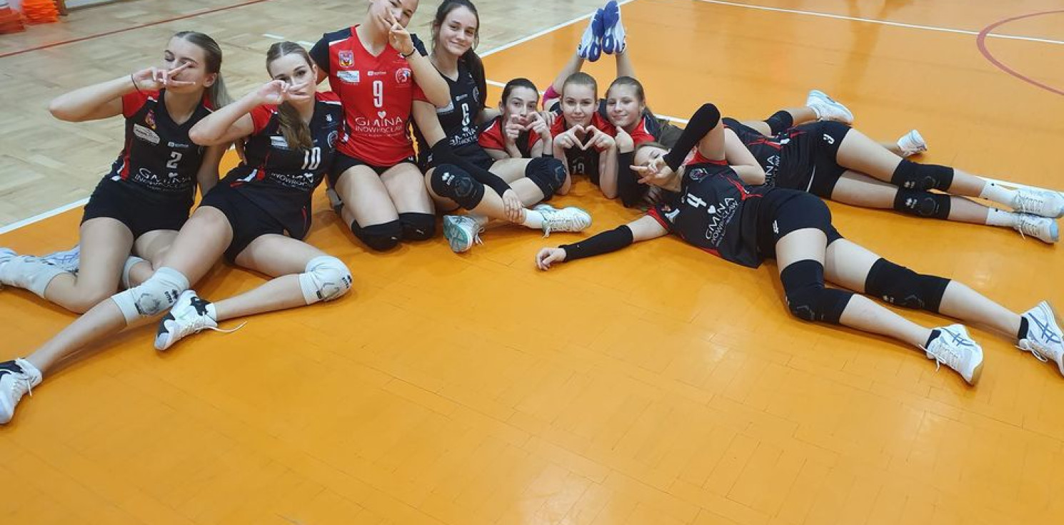 Inowrocław - Udany występ siatkarek z Inowrocławia 