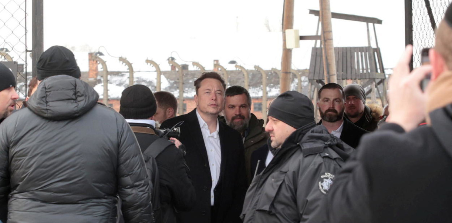 Kraj - Elon Musk z wizytą w Muzeum Auschwitz-Birkenau 