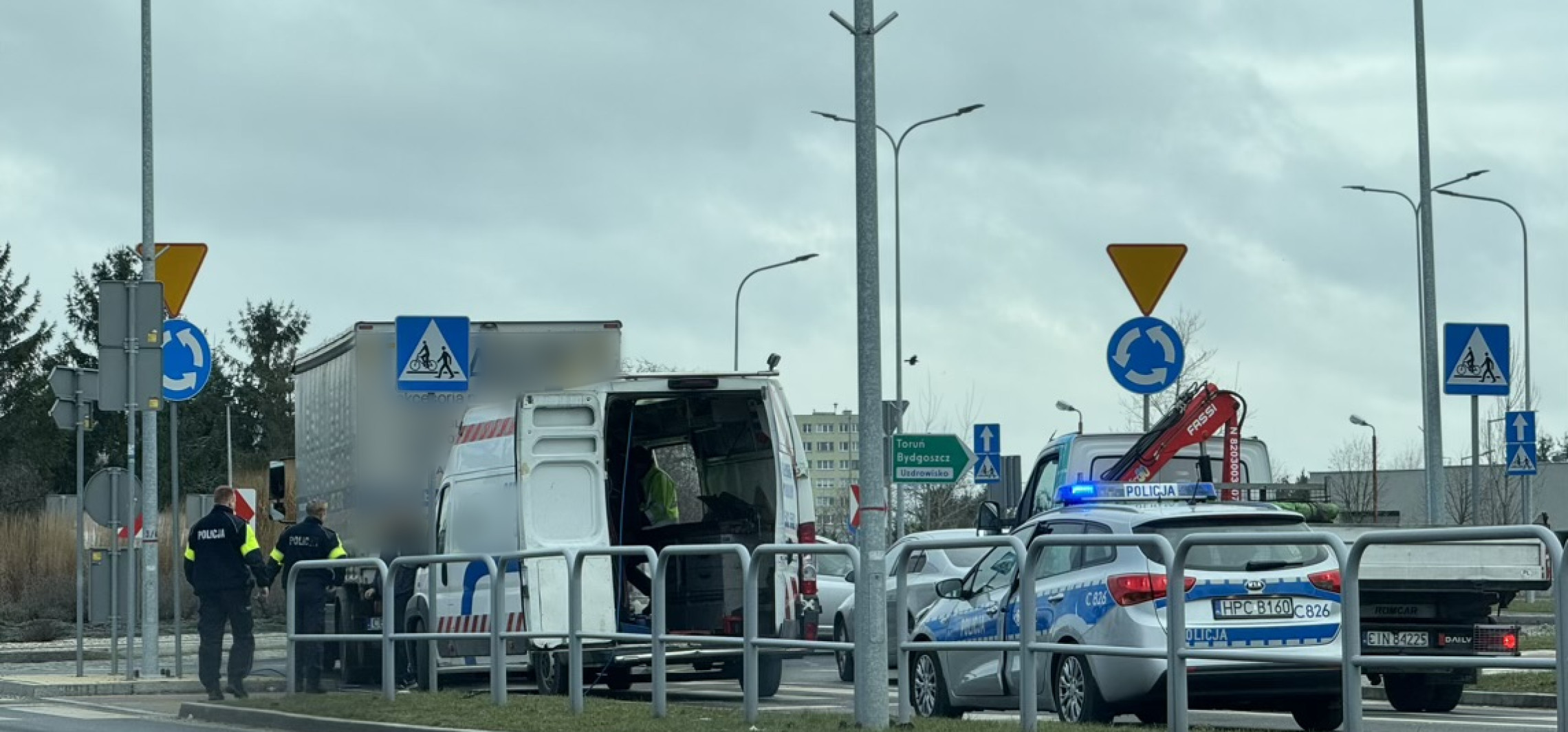 Inowrocław - Zepsuta ciężarówka blokowała rondo turbinowe 