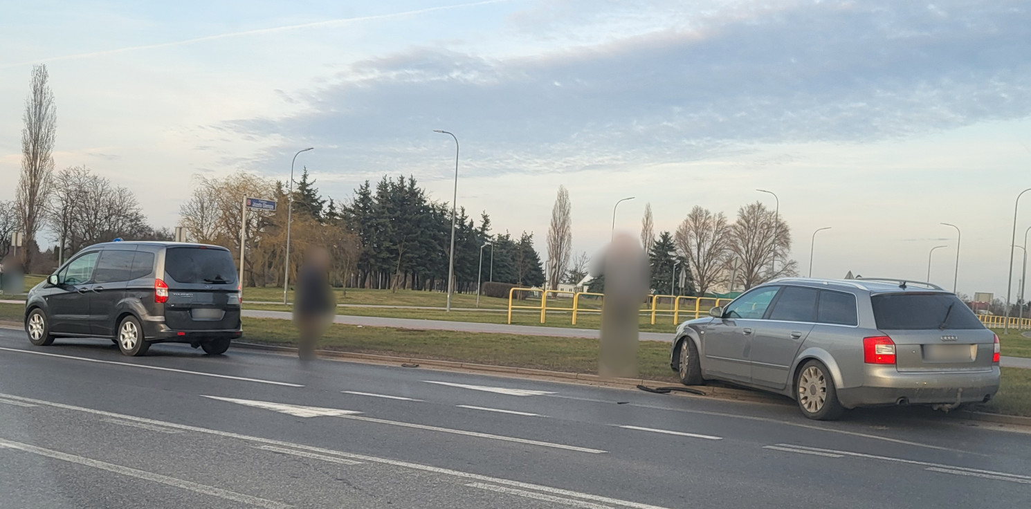 Inowrocław - Zderzenie aut na rąbińskim skrzyżowaniu