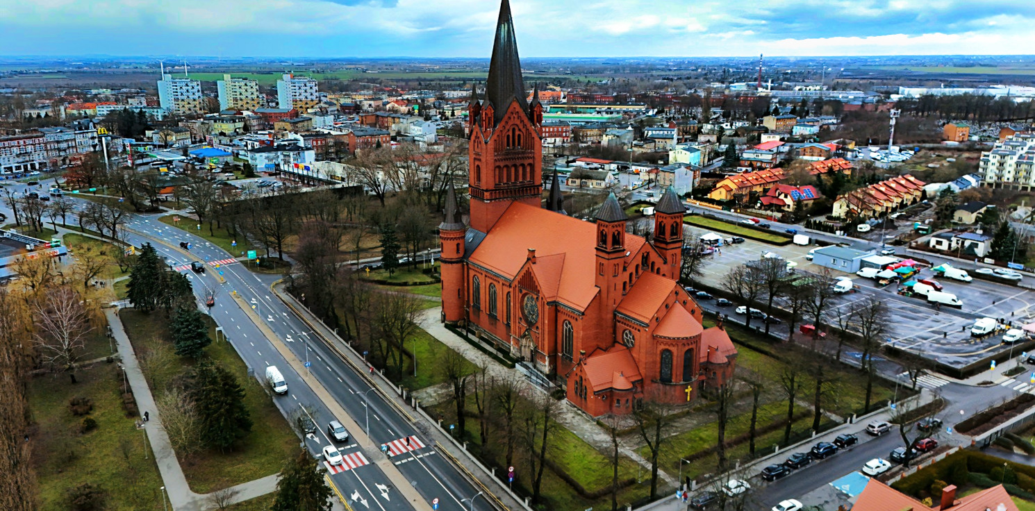 Inowrocław -  Andrzej lubi latać nad Inowrocławiem