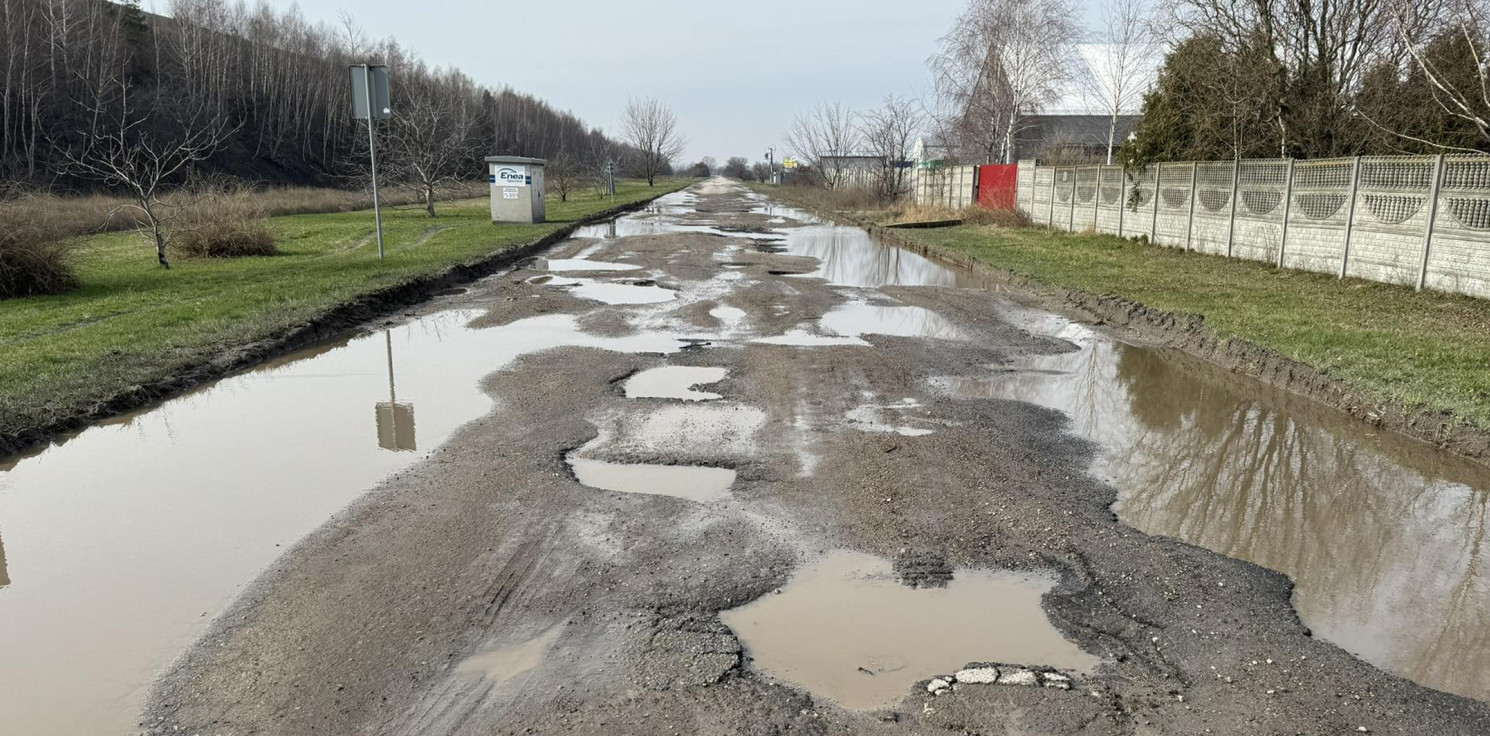 Inowrocław - Tą drogą zwyczajnie nie da się już jeździć. Co na to ratusz?