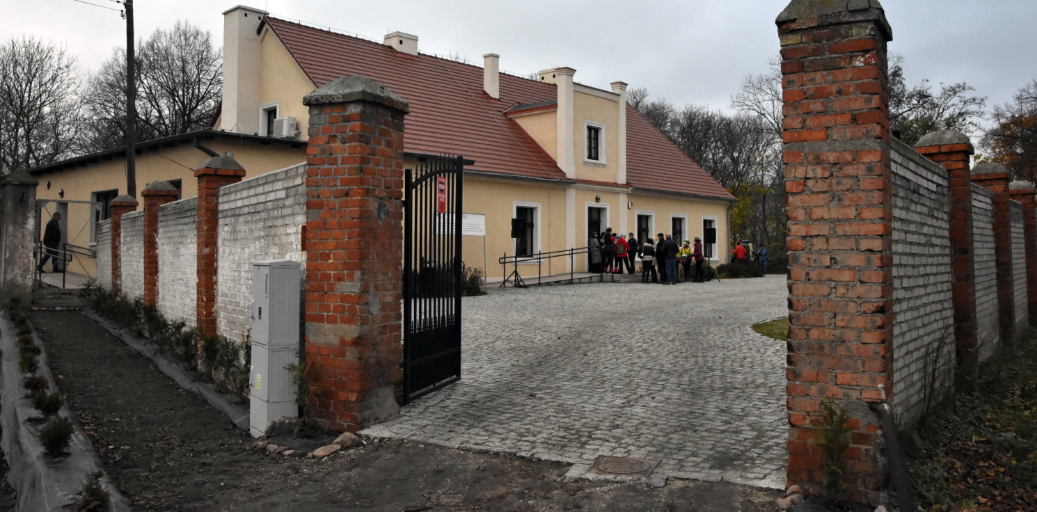 Region - Sztuczna inteligencja zawita do dworku gen. Sikorskiego