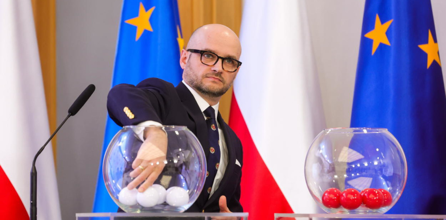 Kraj - Wybory samorządowe: wylosowano numery list wyborczych ogólnopolskich komitetów 