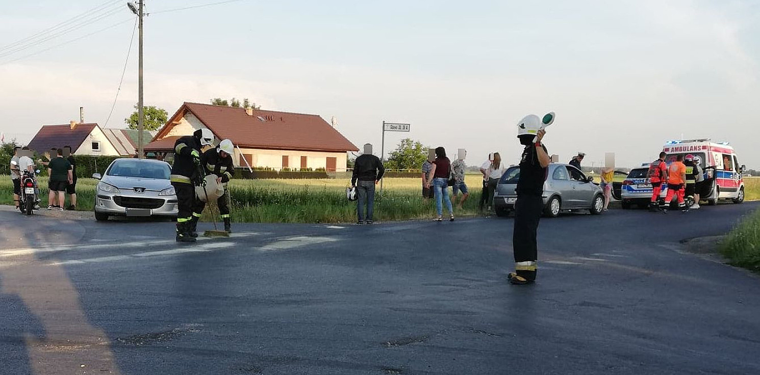 Kruszwica.online - Zderzenie dwóch aut niedaleko Kruszwicy