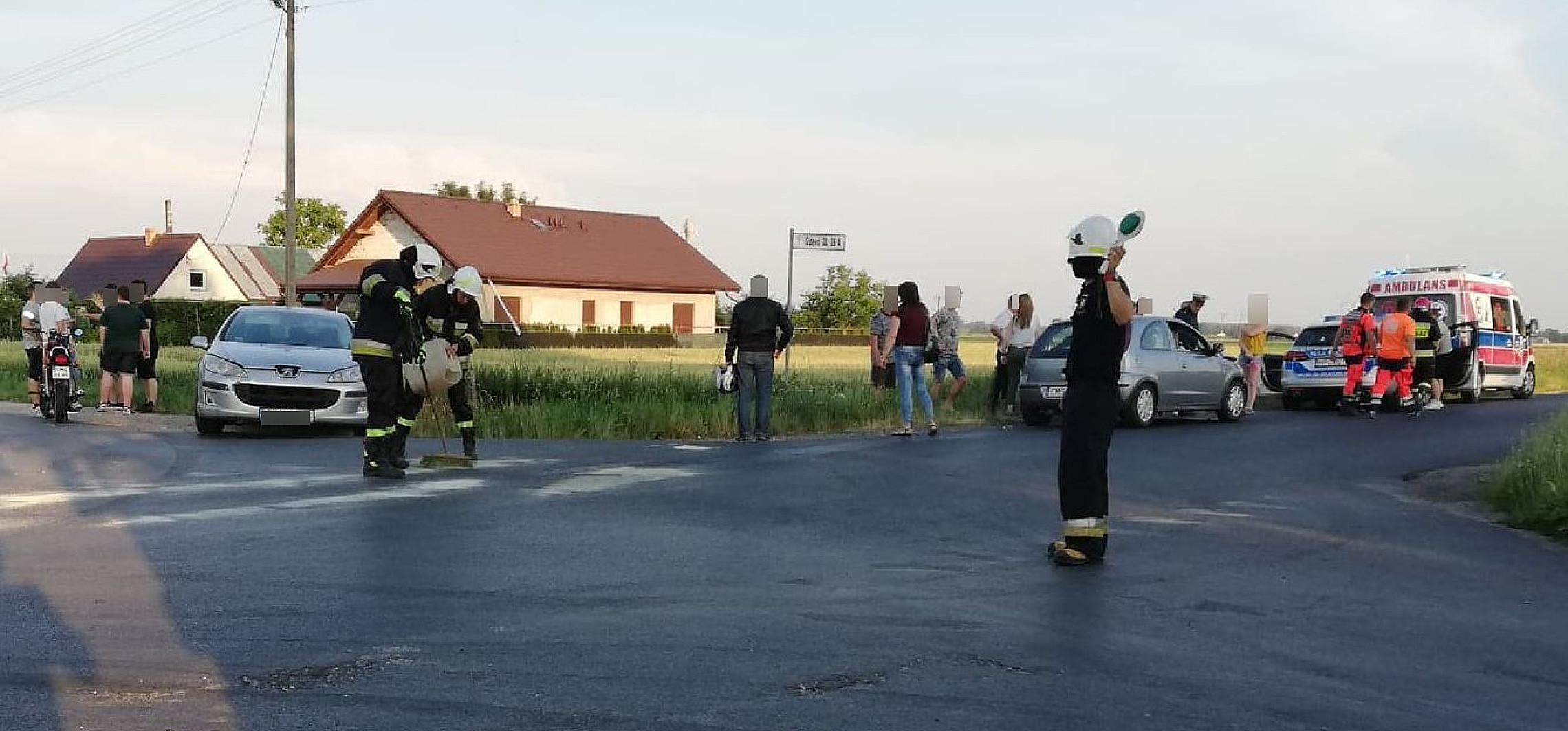 Kruszwica - Zderzenie dwóch aut niedaleko Kruszwicy