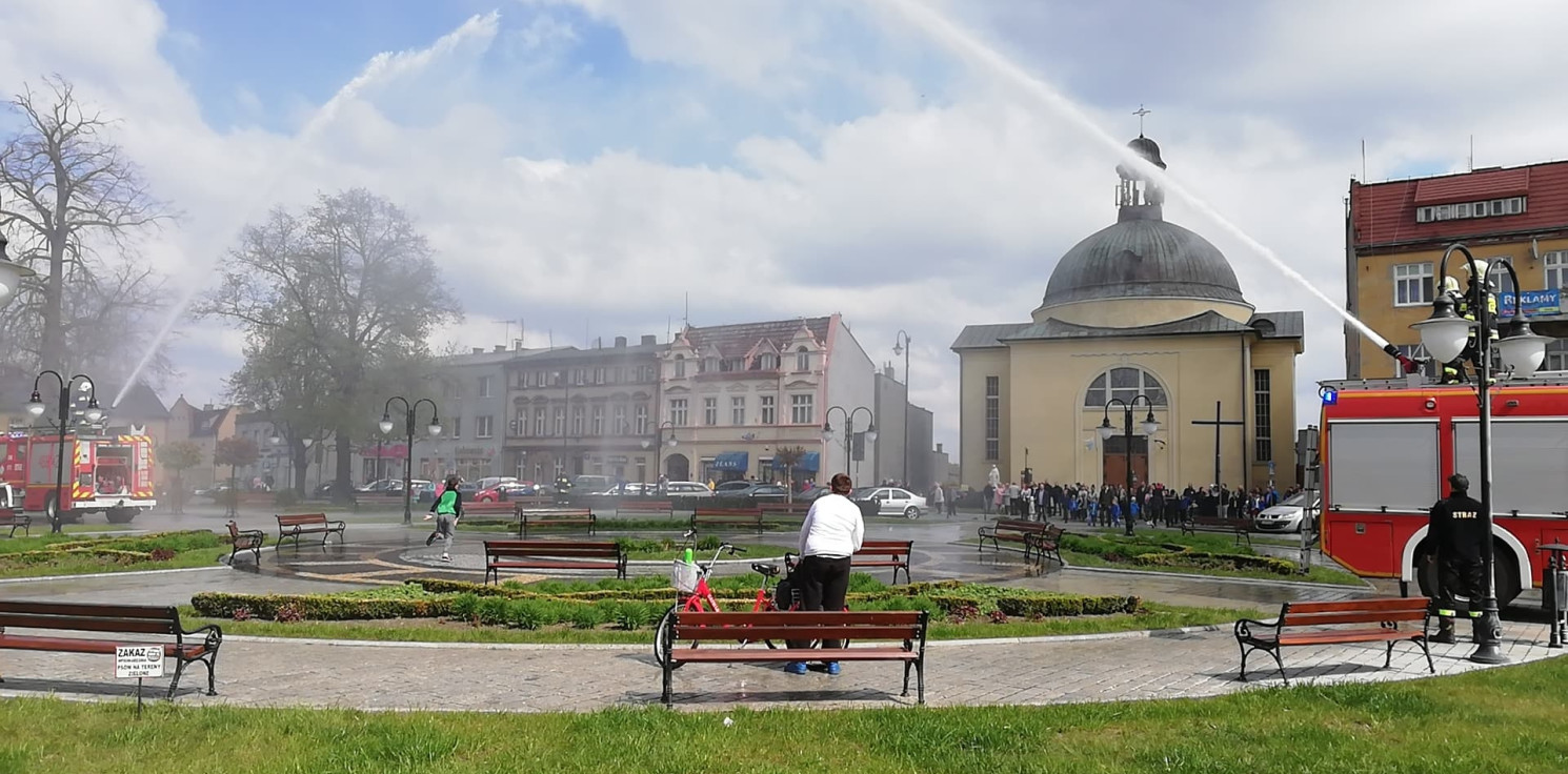 Inowrocław - Policja apeluje o rozwagę w śmigus-dyngus