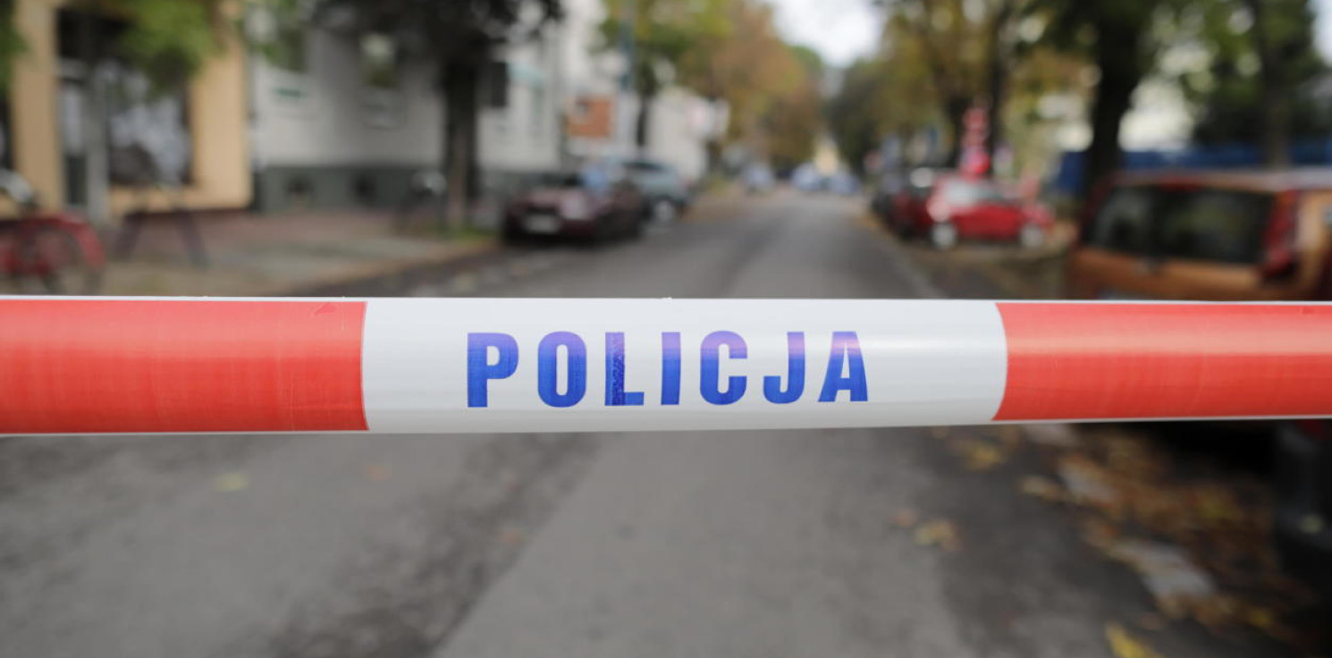 Kraj - Warszawa: makabryczne odkrycie na Woli, w kamienicy znaleziono kilka ciał 