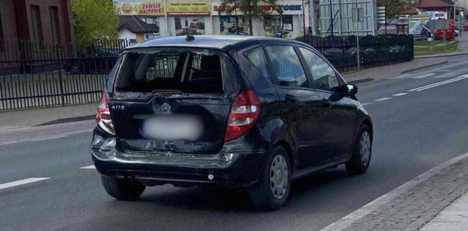 Kruszwica.online - W Kruszwicy ciężarówka uderzyła w mercedesa