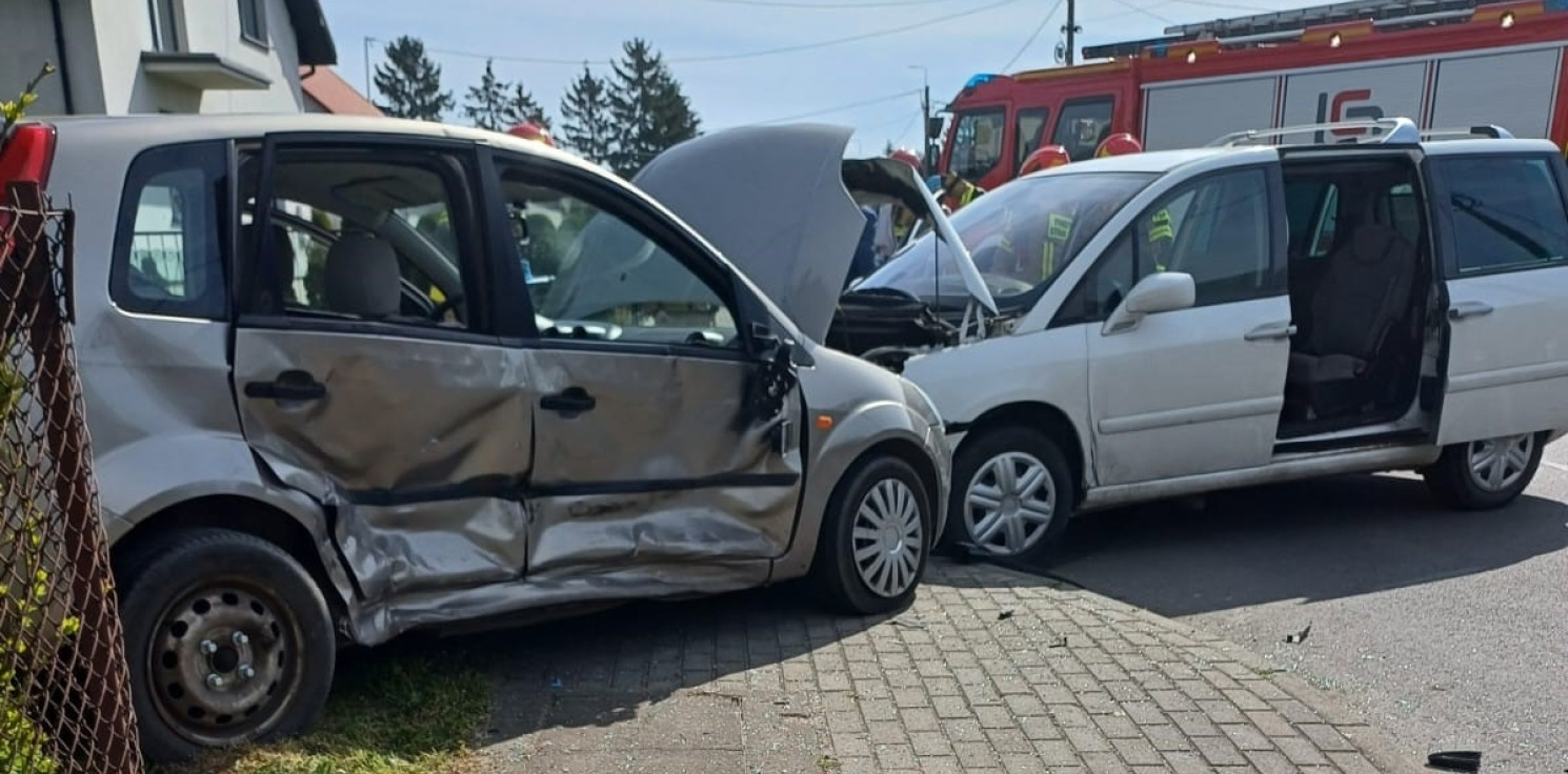 Radziejów - Nie udzieliła pierwszeństwa i zderzyła się z peugeotem