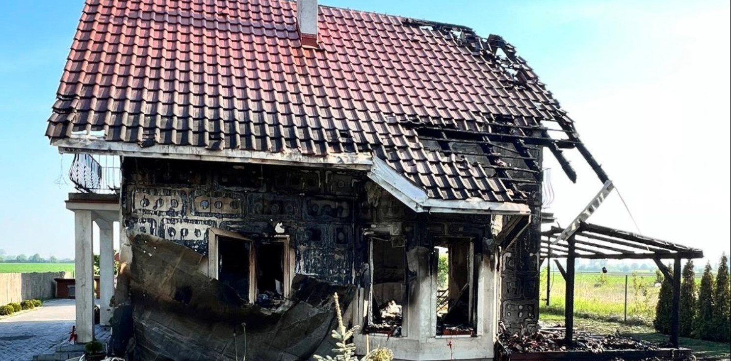 Gmina Inowrocław - Ogień zabrał im dom. "Spłonęło wszystko"
