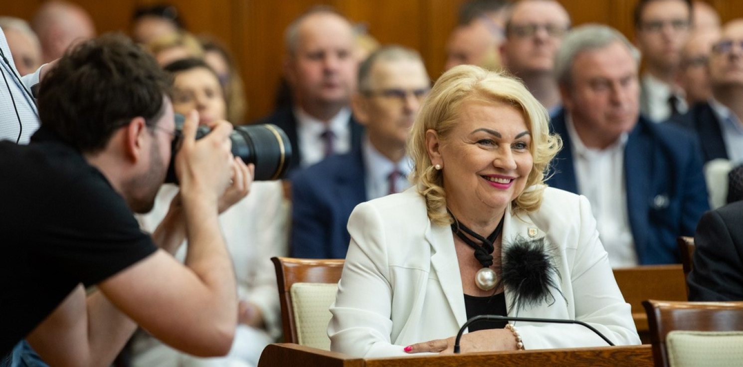 Region - Elżbieta Piniewska ponownie na czele sejmiku
