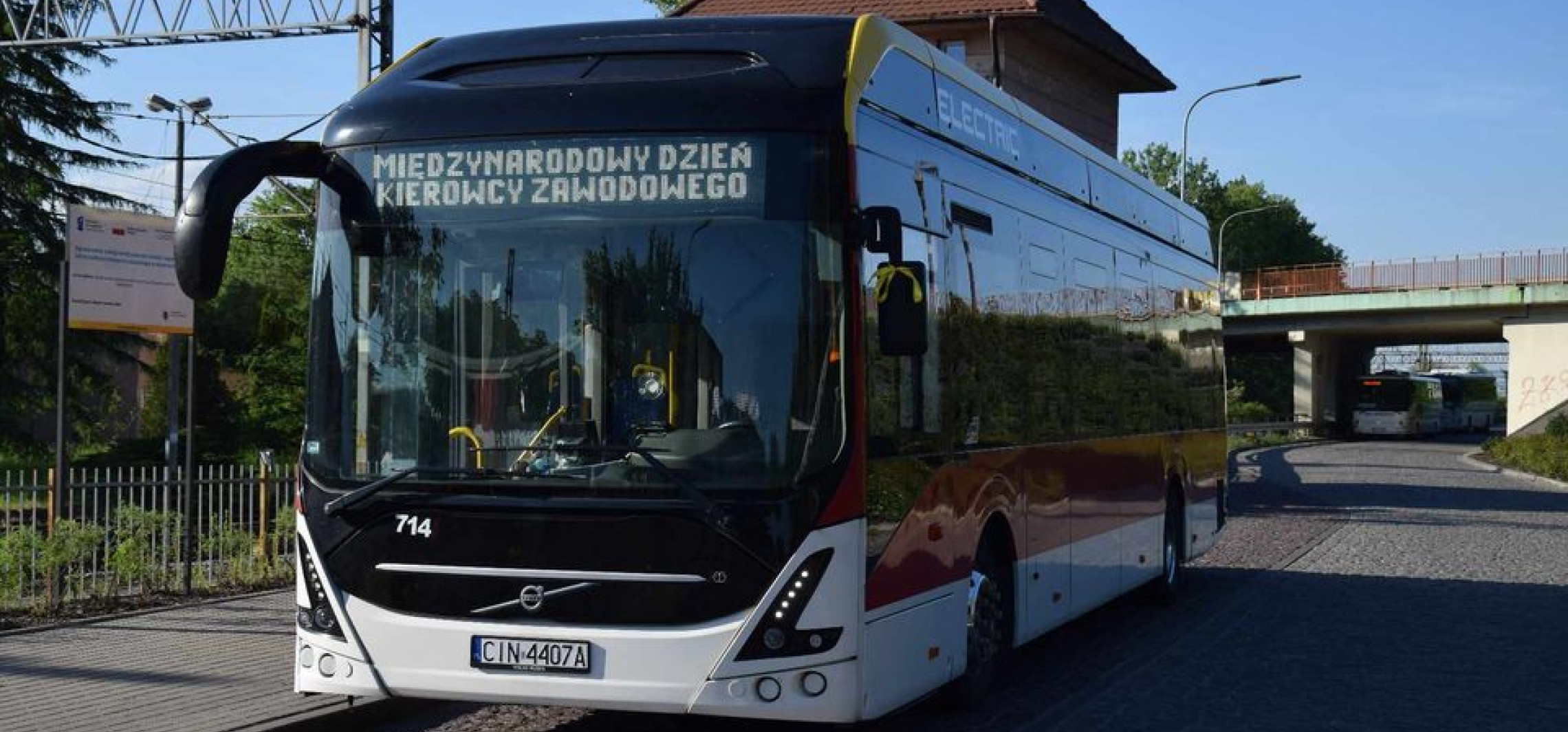 Inowrocław - Przez cały weekend autobusy MPK będą jeździć z żółtą wstążką