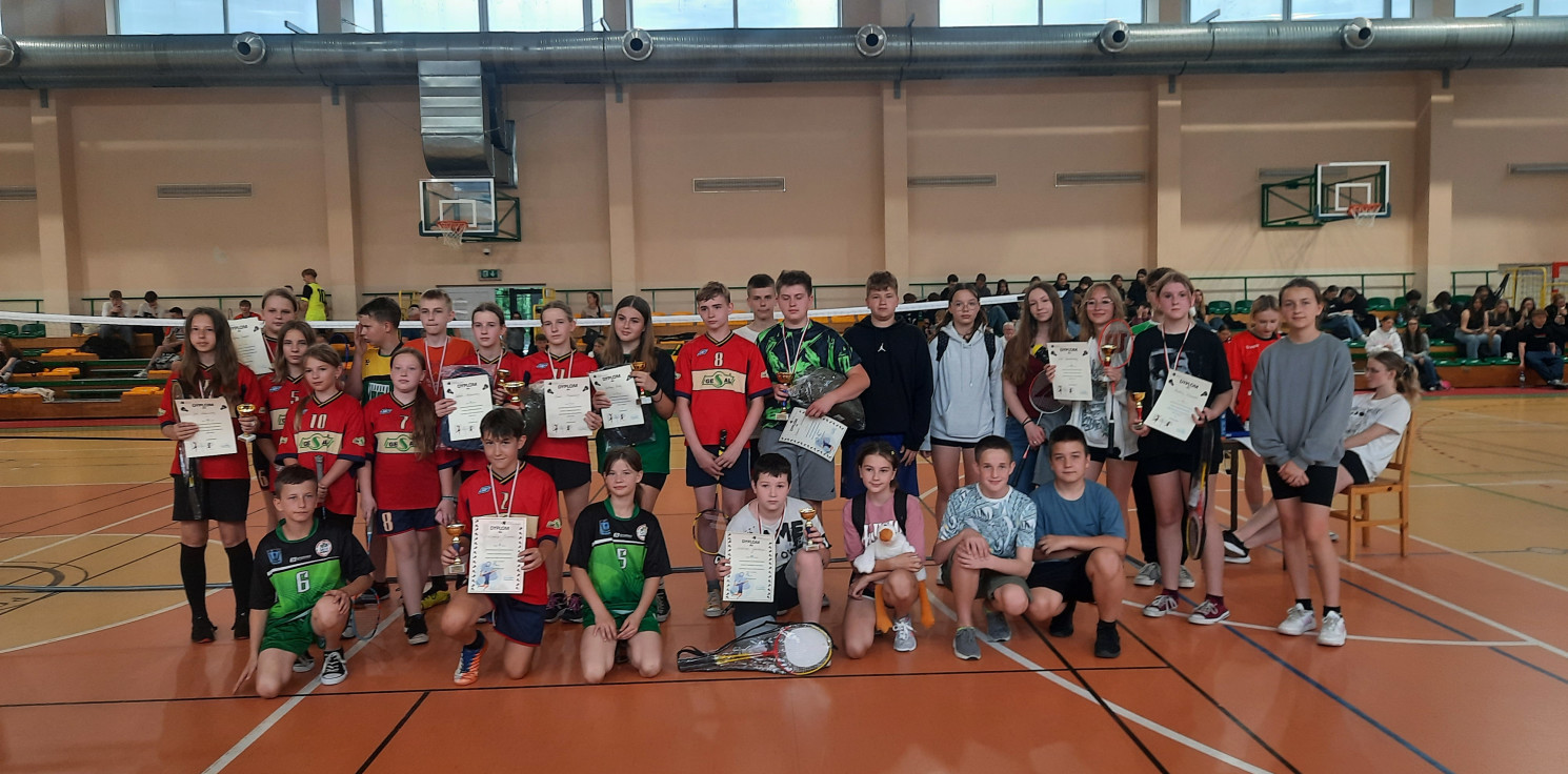 Inowrocław -  Badmintonowy maraton. Rozegrano prawie sto meczów