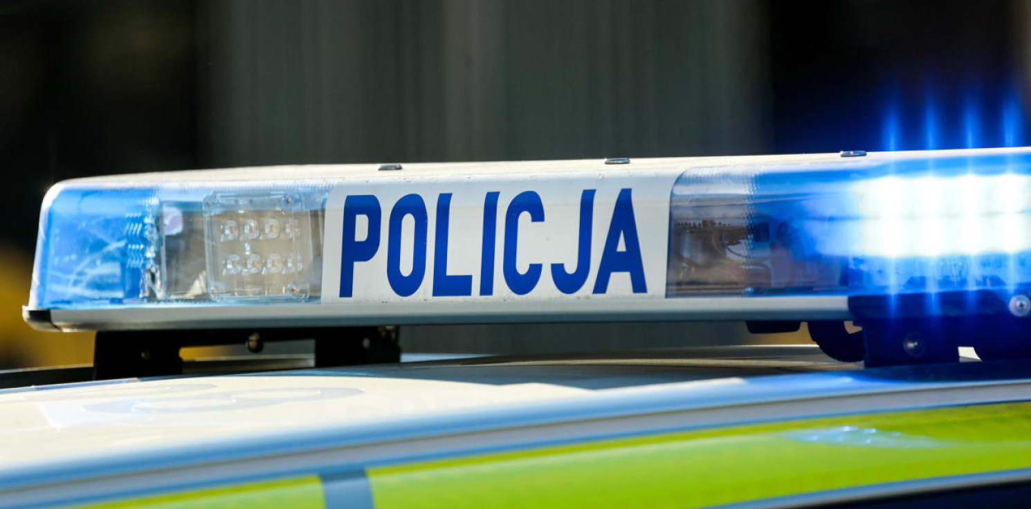 Inowrocław - Prokuratura postawiła zarzuty i wnosi o aresztowanie dwóch policjantów po śmierci 27-latka w Inowrocławiu 