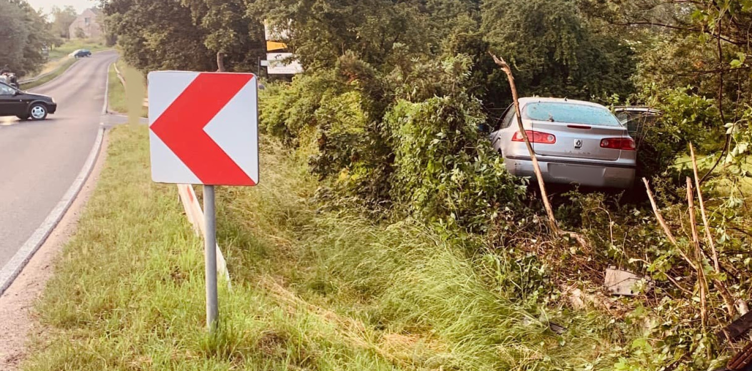 Region - Zderzenie laguny i hondy. Dwie osoby w szpitalu