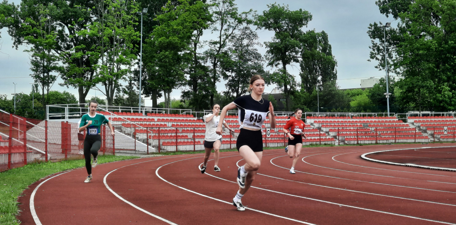 Inowrocław - W Inowrocławiu rozegrano wojewódzkie zawody lekkoatletyczne