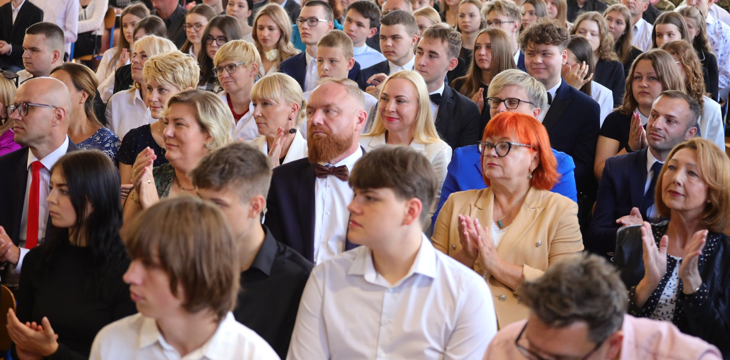 Inowrocław - Uczniowie docenieni na Powiatowej Gali Edukacyjnej
