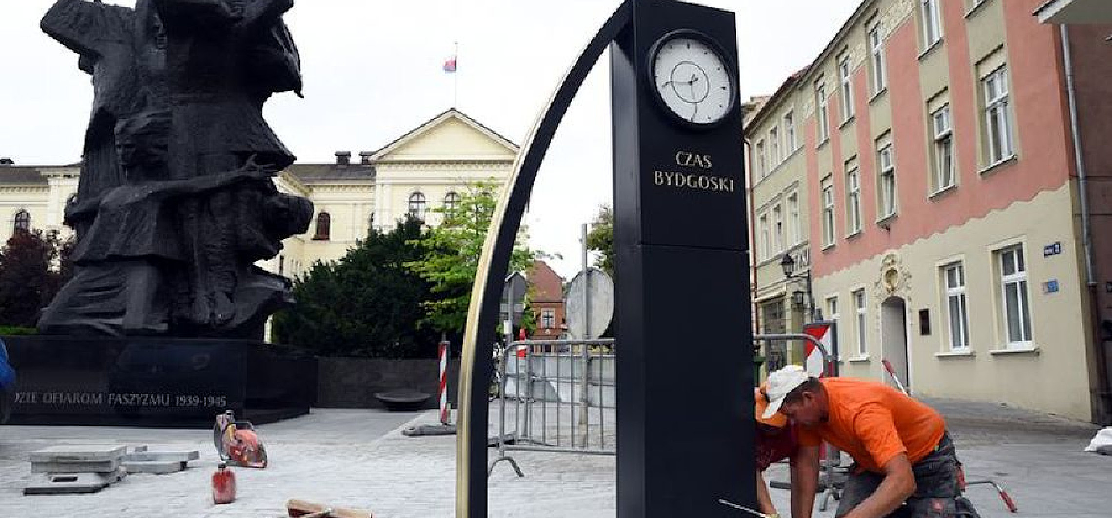 Bydgoszcz - Czas na... bydgoski zegar na Rynku