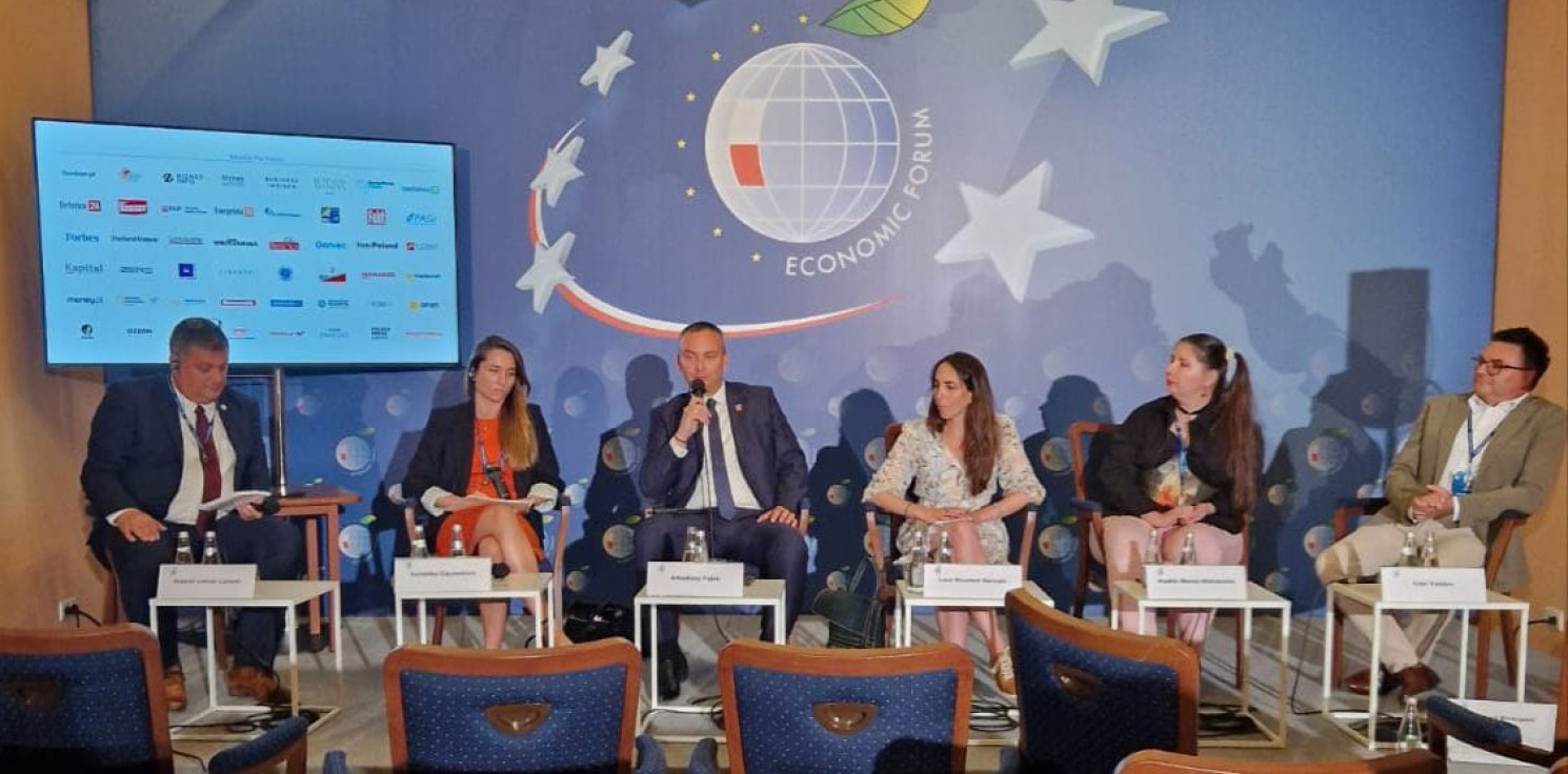 Inowrocław - Inowrocławianie na forum ekonomicznym w Karpaczu