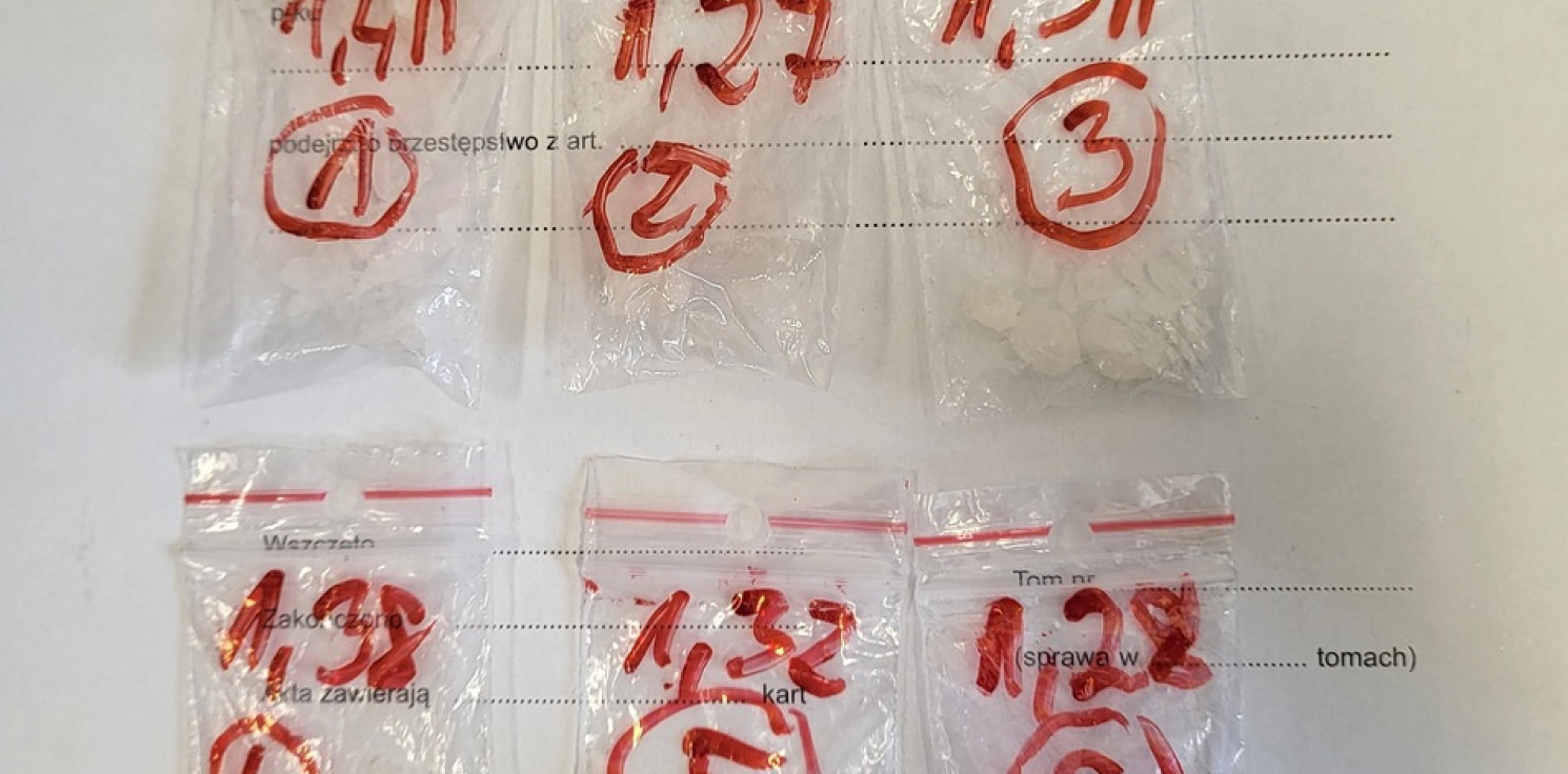 Region - Policjanci zabezpieczyli psychotropy znalezione u 44-latki