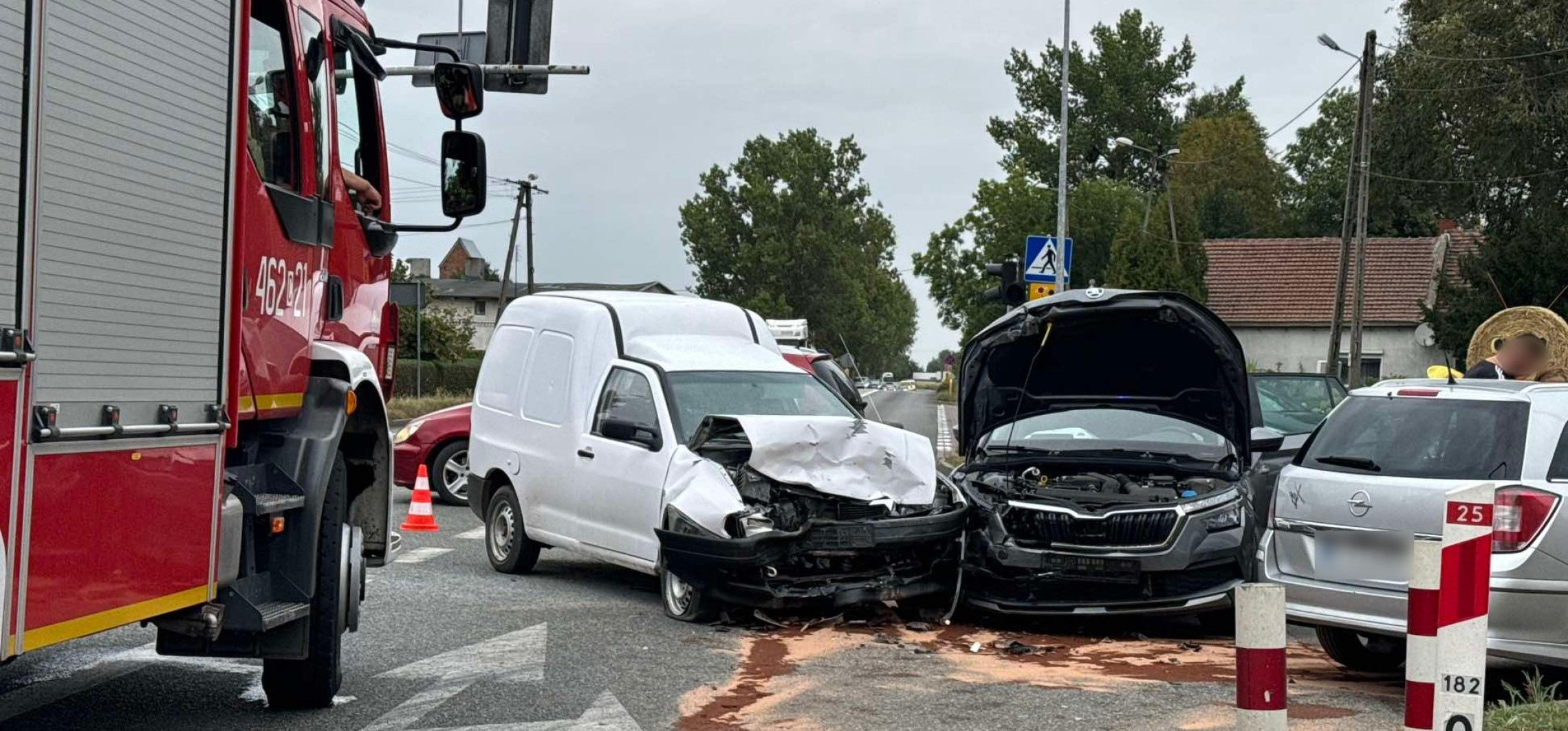 Wypadek w Jaksicach. Utrudnienia na drodze