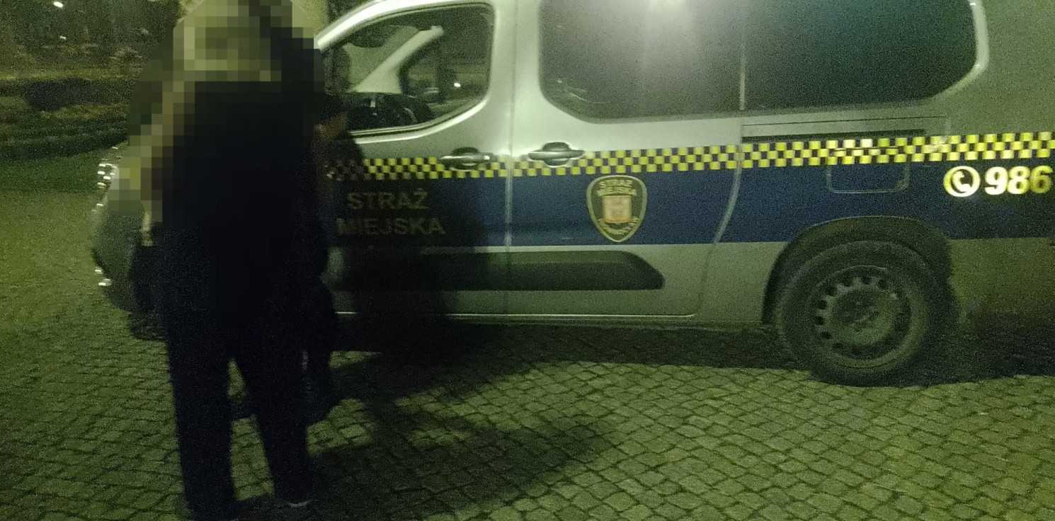 Inowrocław - W środku nocy siedziała sama w Solankach. Była poszukiwana przez rodzinę