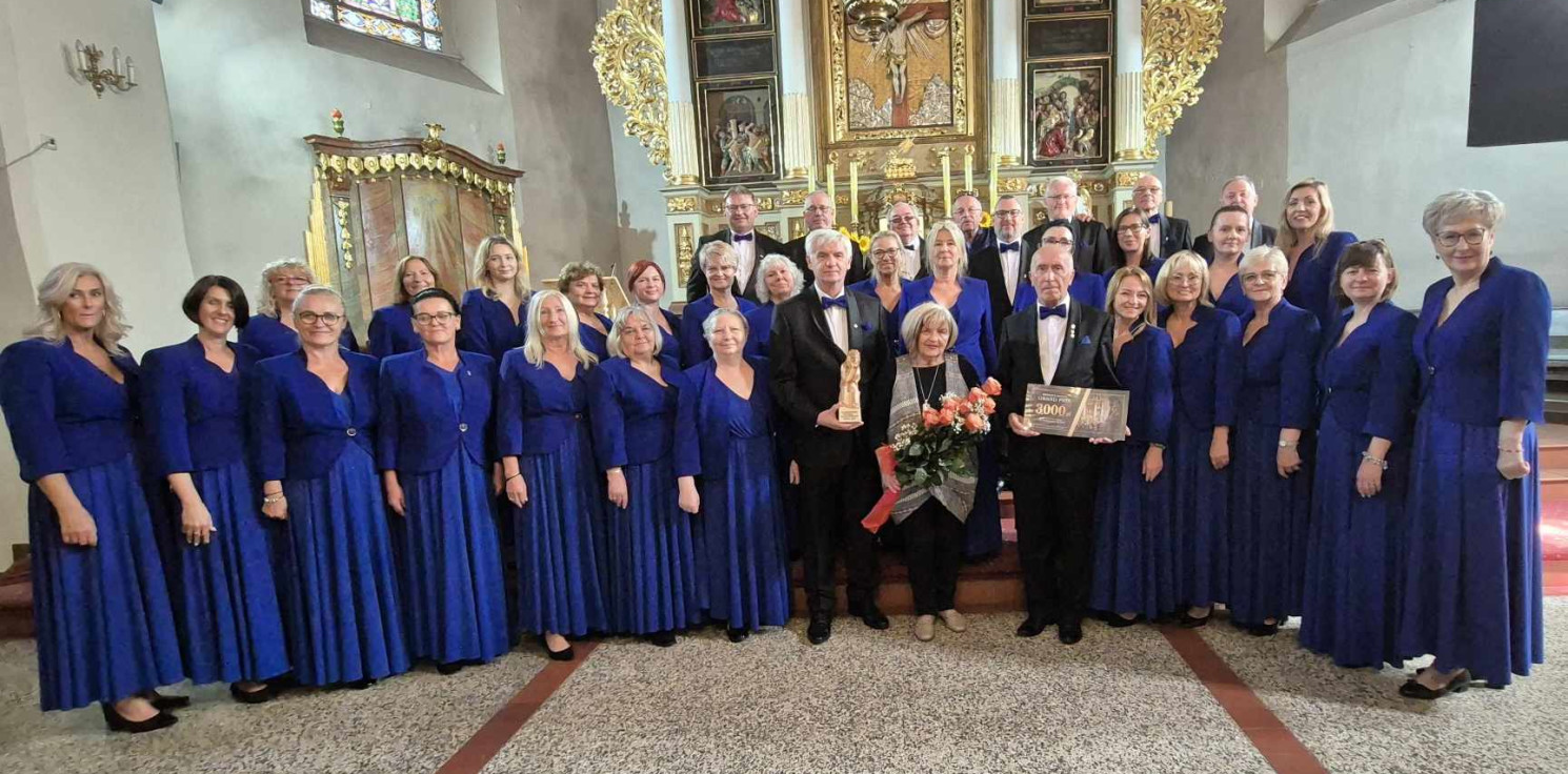 Inowrocław - Chór Halka z główną nagrodą festiwalu w Sławie
