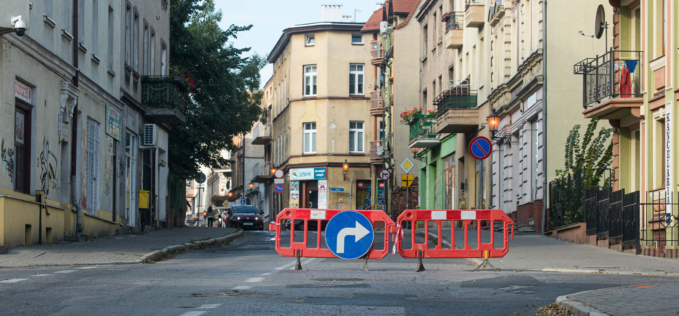 Inowrocław - Awaria wodociągowa. Brak wody i zamknięta ulica