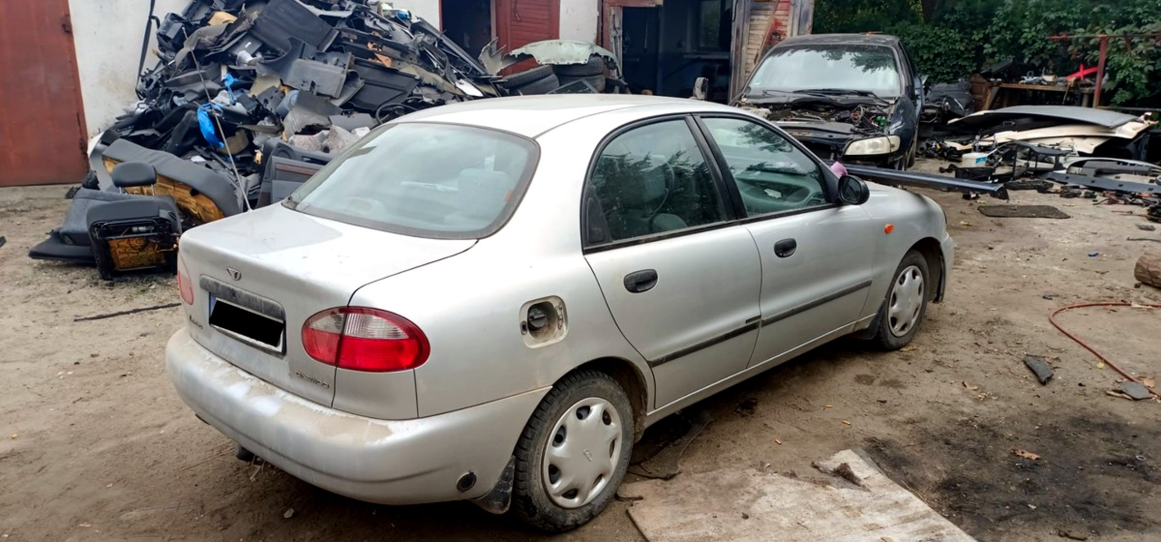 Mogilno - Ktoś ukradł lanosa. Auto wróciło do właściciela