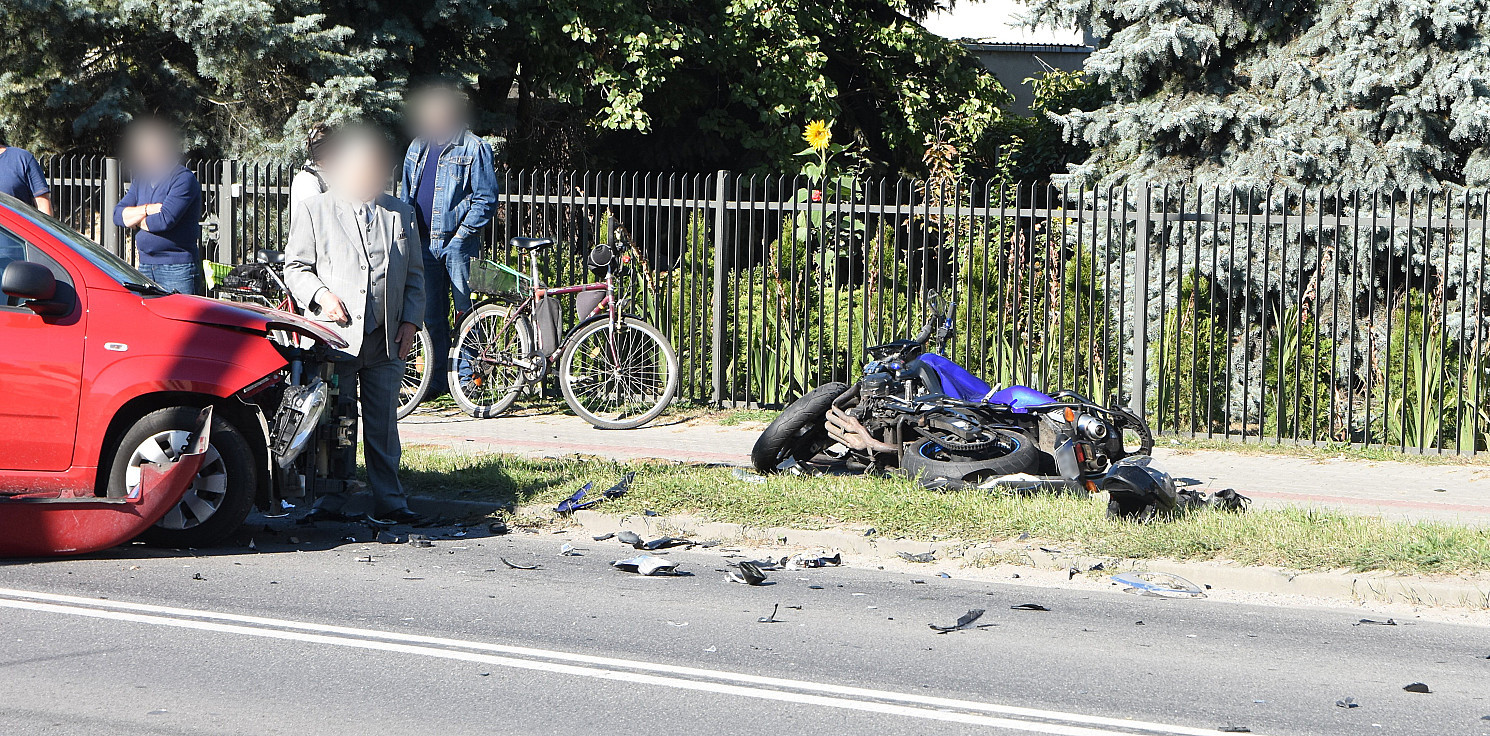 Inowrocław - Motocyklista zderzył się z osobówką