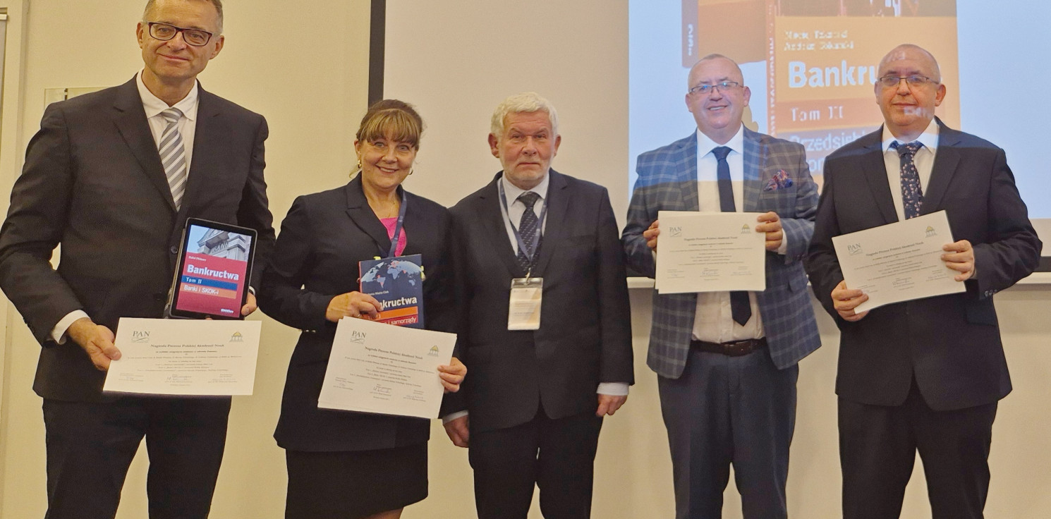 Inowrocław - Nagroda Polskiej Akademii Nauk dla inowrocławian