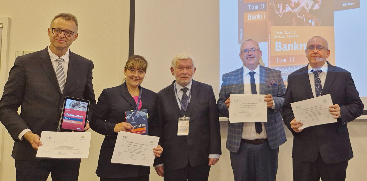 Inowrocław - Nagroda Polskiej Akademii Nauk dla inowrocławian