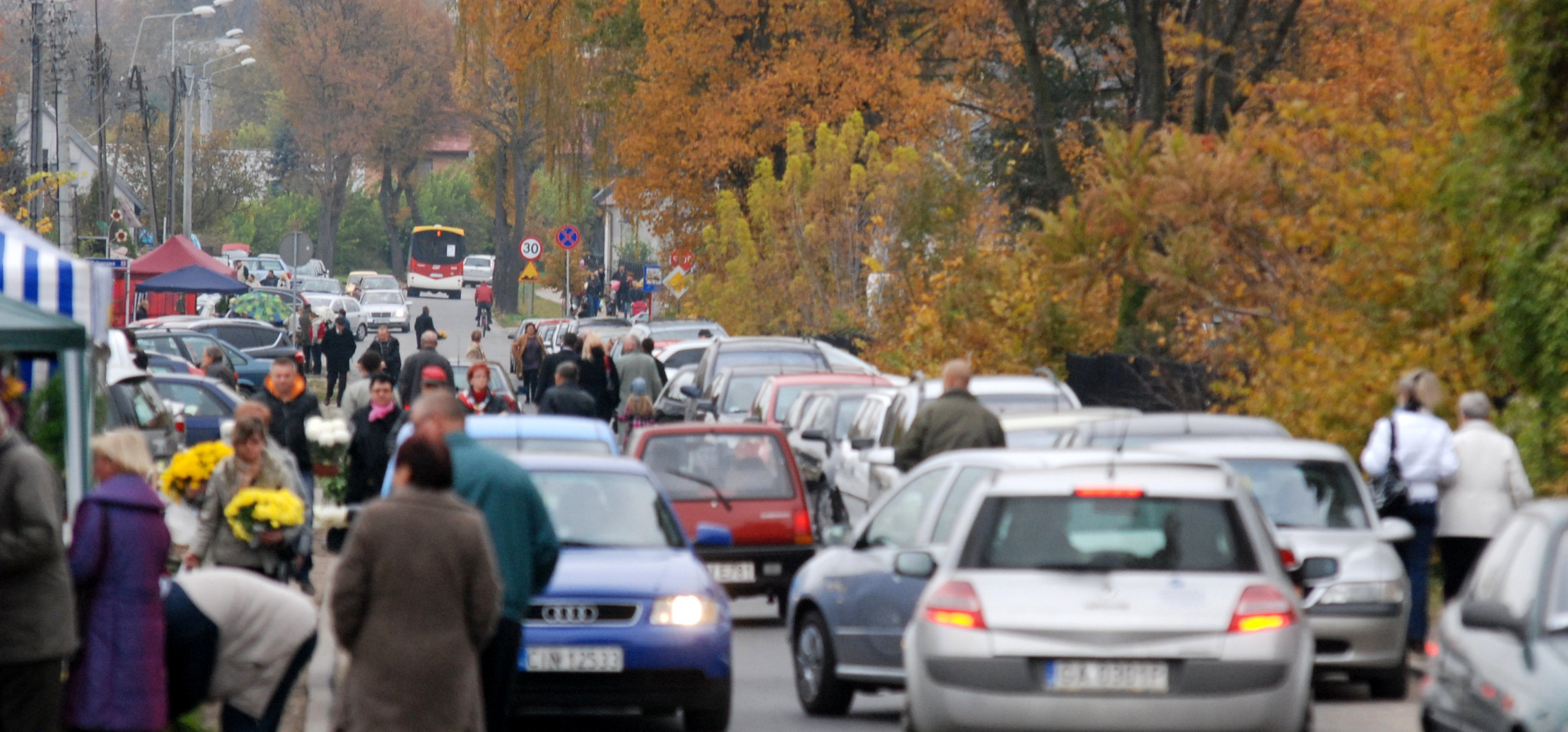 Inowrocław - Zmiana organizacji ruchu na Wszystkich Świętych